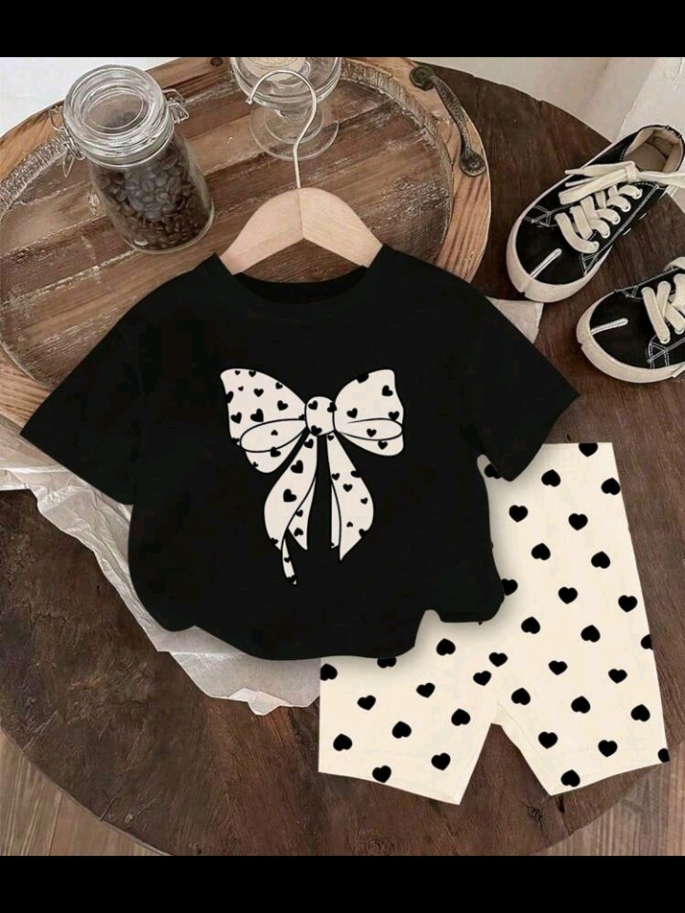SheIn  Girl Black Tee with Cream Heart Bow & Cream Heart Shorts Two-piece Set ✨